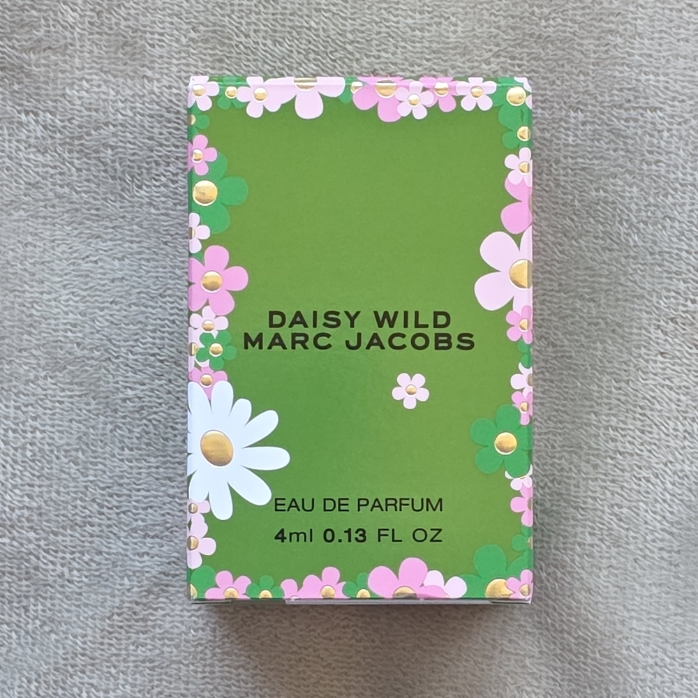 Marc Jacobs Daisy Wild Sample Size 4mL - Picture 3 of 8